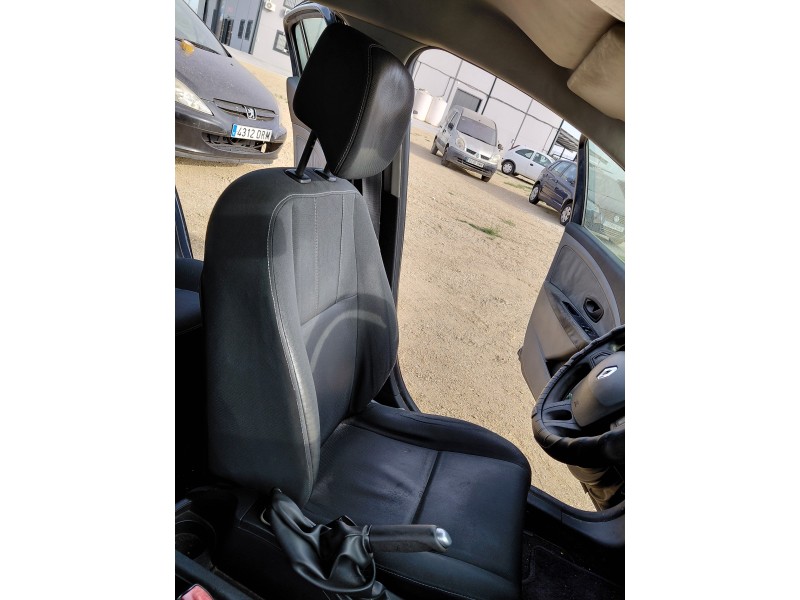 Recambio de asiento delantero izquierdo para renault megane iii hatchback (bz0/1_, b3_) 1.5 dci referencia OEM IAM   
							