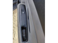 Recambio de mando elevalunas delantero derecho para renault megane iii hatchback (bz0/1_, b3_) 1.5 dci referencia OEM IAM   