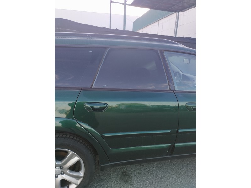 Recambio de puerta trasera derecha para subaru legacy iv station wagon (bp) 2.5 awd (bp9) referencia OEM IAM   
							
