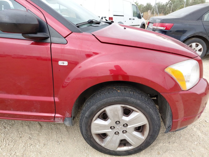 Recambio de aleta delantera derecha para dodge caliber 2.0 crd referencia OEM IAM   
							