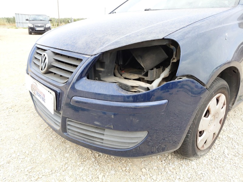 Recambio de paragolpes delantero para volkswagen polo iv (9n_, 9a_) 1.2 referencia OEM IAM   
							