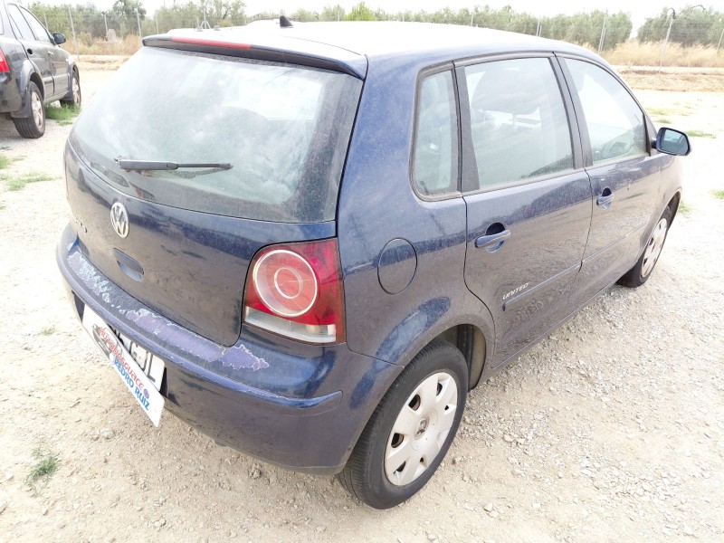 Recambio de cerradura puerta trasera derecha para volkswagen polo iv (9n_, 9a_) 1.2 referencia OEM IAM   
							