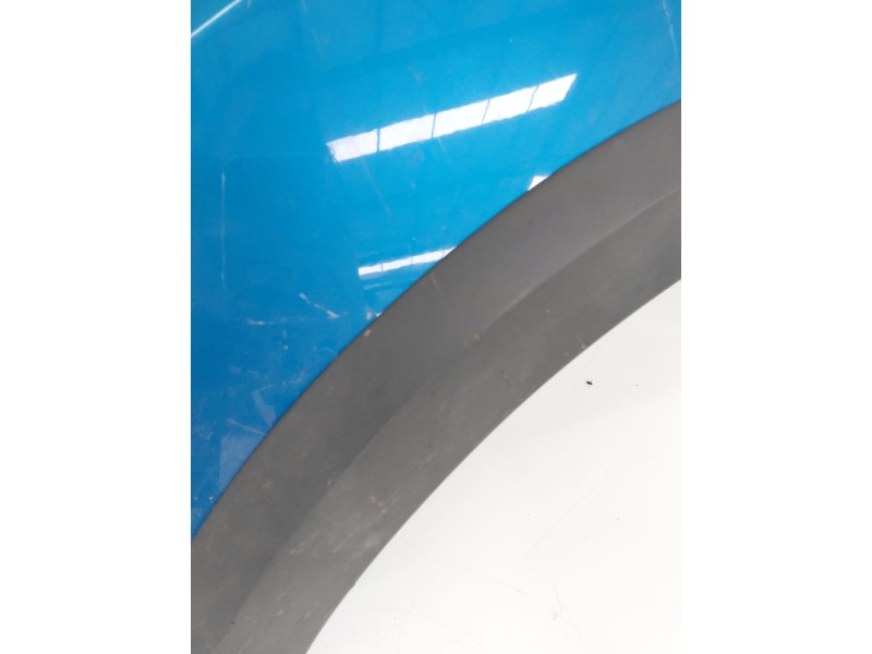 Recambio de aleta delantera izquierda para dacia sandero stepway essential referencia OEM IAM   
							