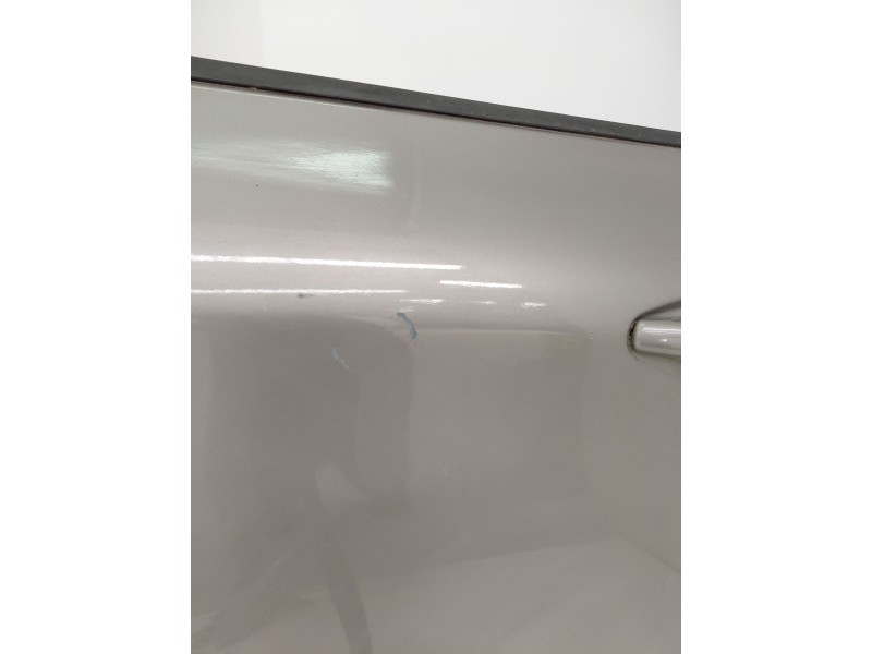 Recambio de puerta trasera izquierda para peugeot 208 1.2 12v vti referencia OEM IAM   