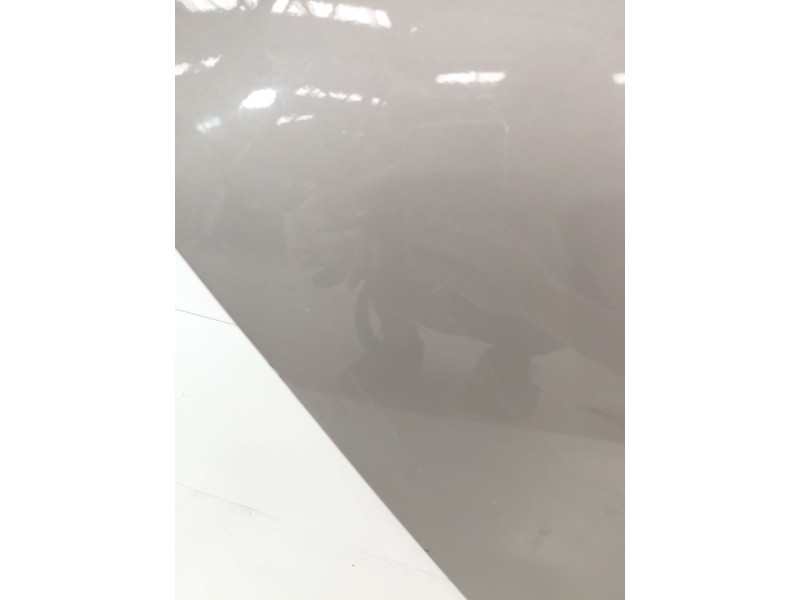 Recambio de puerta trasera derecha para peugeot 208 1.2 12v vti referencia OEM IAM   
							