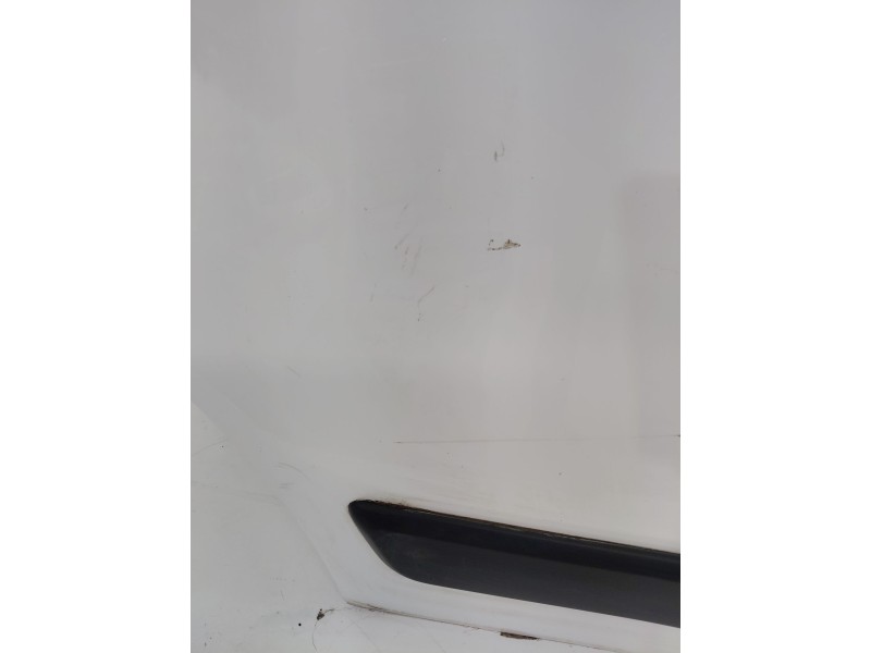 Recambio de puerta lateral corredera derecha para fiat fiorino adventure combi referencia OEM IAM   
							