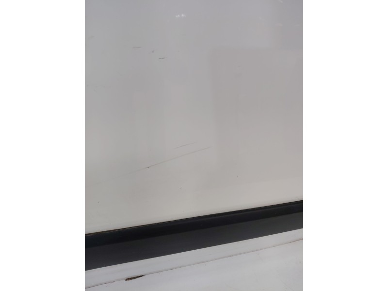 Recambio de puerta lateral corredera derecha para fiat fiorino adventure combi referencia OEM IAM   
							