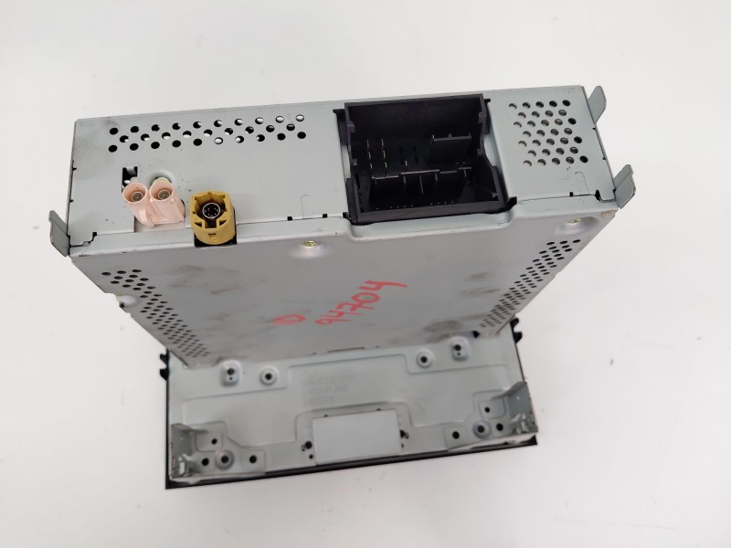Recambio de pantalla multifuncion para seat toledo (kg3) 1.6 tdi referencia OEM IAM 5F0035888B  
							