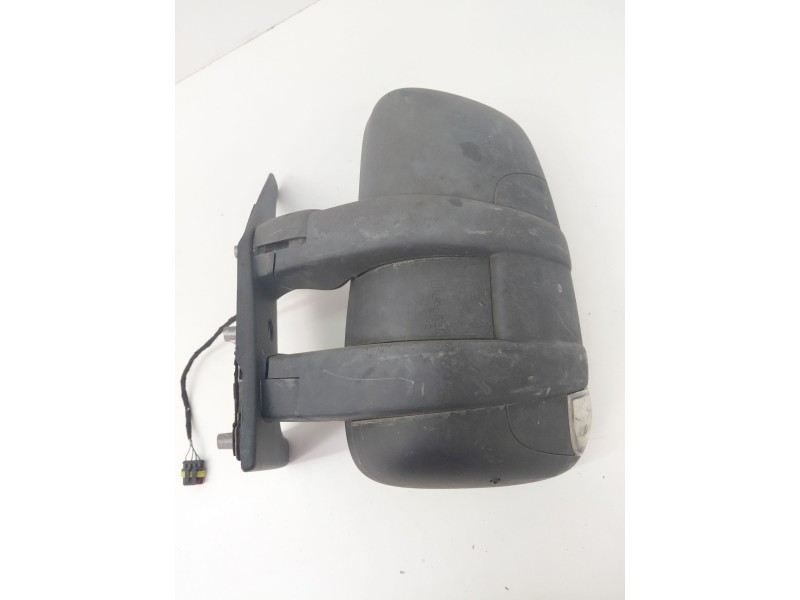 Recambio de retrovisor izquierdo para iveco daily furgón 2.3 diesel cat referencia OEM IAM   