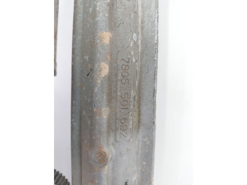 Recambio de cremallera direccion para opel astra j lim. 1.7 cdti 131 cv referencia OEM IAM 7805501692  