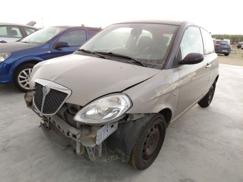 lancia ypsilon (843_) del año 2025
							