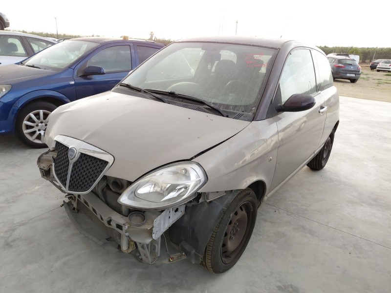 lancia ypsilon (843_) del año 2025
							