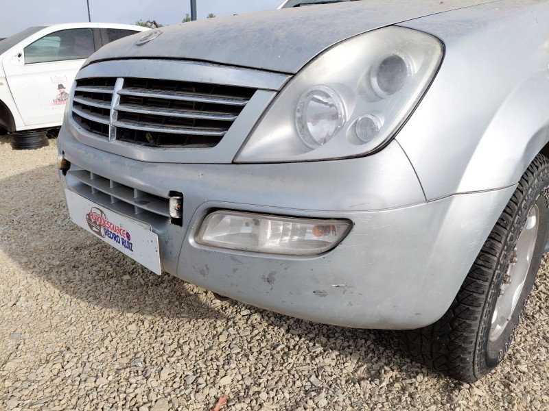 Recambio de paragolpes delantero para ssangyong rexton / rexton ii (gab_) 2.7 xdi referencia OEM IAM   
							