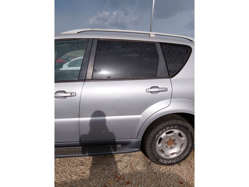 Recambio de puerta trasera izquierda para ssangyong rexton / rexton ii (gab_) 2.7 xdi referencia OEM IAM   
							