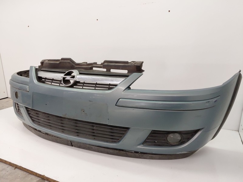 Recambio de paragolpes delantero para opel corsa c 1.2 75 cv referencia OEM IAM   