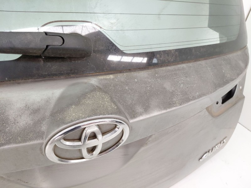 Recambio de porton trasero para toyota auris 1.4 turbodiesel cat referencia OEM IAM   