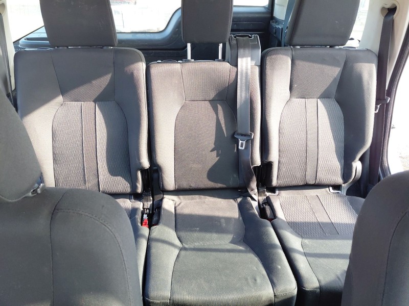 Recambio de asiento trasero medio para land rover discovery iv (l319) 2.7 td 4x4 referencia OEM IAM   