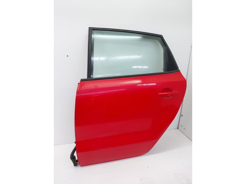 Recambio de puerta trasera izquierda para volkswagen polo (6c1) advance bluemotion referencia OEM IAM   
							