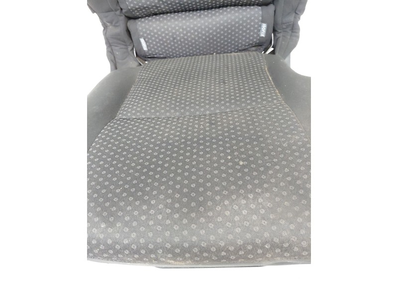 Recambio de asientos trasero derecho para toyota verso advance referencia OEM IAM   