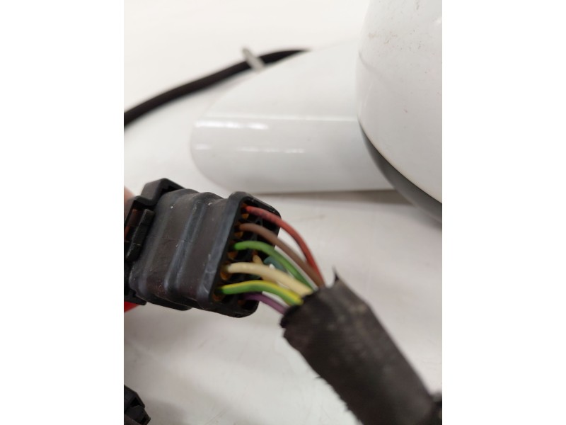 Recambio de retrovisor izquierdo para peugeot 508 sw 1.6 e-hdi fap referencia OEM IAM   