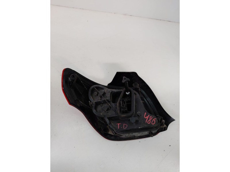 Recambio de piloto trasero derecho para citroën ds3 1.6 hdi fap referencia OEM IAM 9683115380  
							