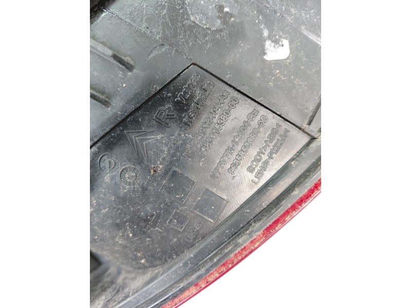 Recambio de piloto trasero derecho para citroën ds3 1.6 hdi fap referencia OEM IAM 9683115380  
							