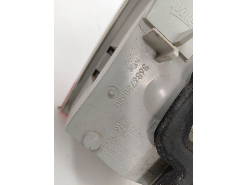 Recambio de piloto trasero derecho para peugeot 508 sw 1.6 e-hdi fap referencia OEM IAM 9686780680  