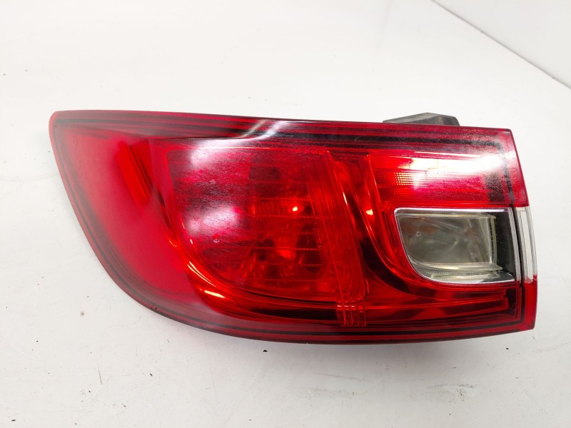 Recambio de piloto trasero izquierdo para renault clio iv authentique referencia OEM IAM 265553021R  
							
