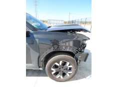 Recambio de aleta delantera derecha para dacia duster (pym/pyn) duster referencia OEM IAM   