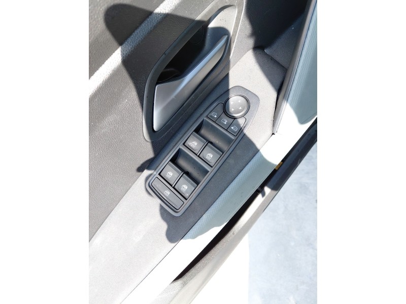 Recambio de mando elevalunas delantero izquierdo para dacia duster (pym/pyn) duster referencia OEM IAM   
							