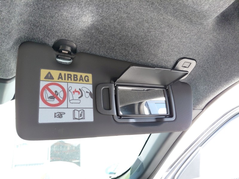 Recambio de parasol derecho para dacia duster (pym/pyn) duster referencia OEM IAM   
							