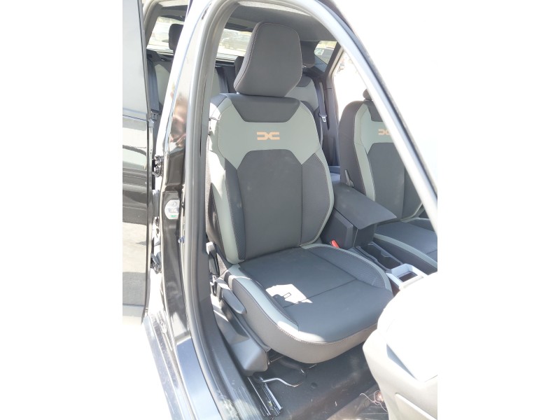 Recambio de asiento delantero derecho para dacia duster (pym/pyn) duster referencia OEM IAM   
							