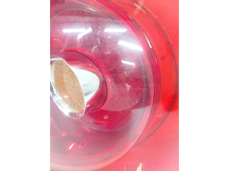 Recambio de piloto trasero derecho para volkswagen golf v berlina (1k1) 1.6 16v fsi referencia OEM IAM   