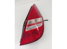Recambio de piloto trasero derecho para hyundai i30 1.4 cat referencia OEM IAM 924022R0  