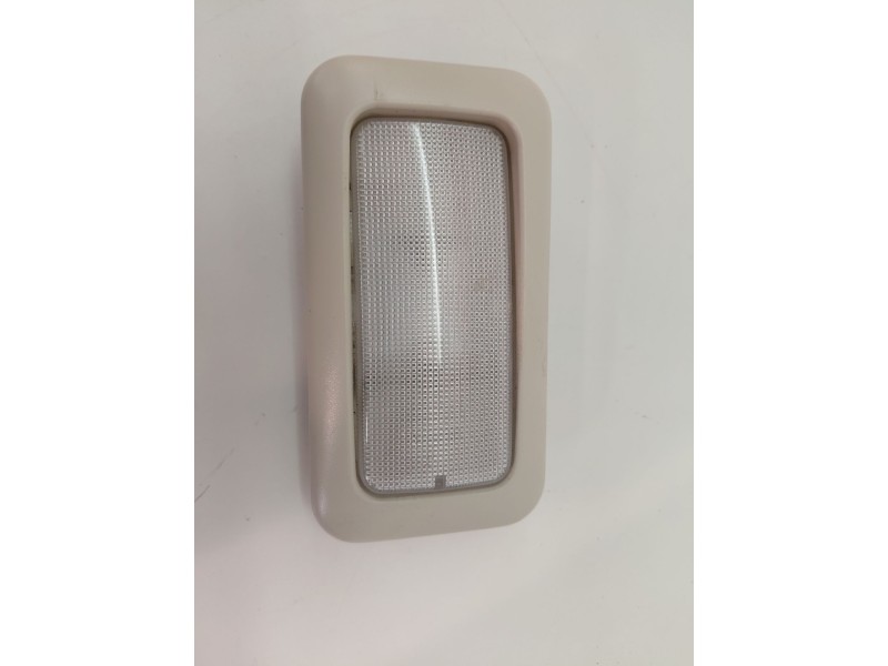 Recambio de luz interior para fiat 500 312 referencia OEM IAM 08896002  
							