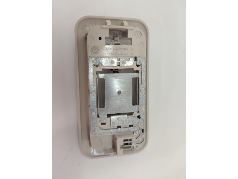 Recambio de luz interior para fiat 500 312 referencia OEM IAM 08896002  