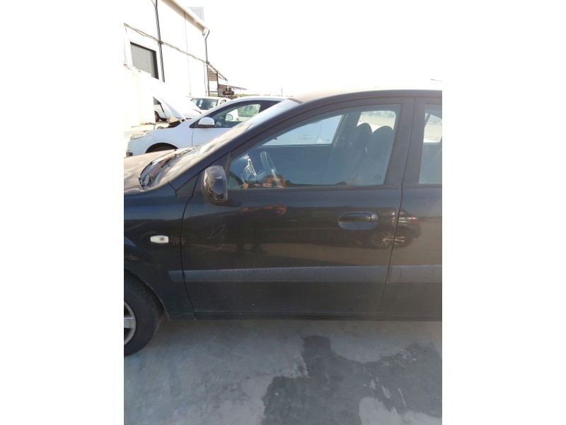 Recambio de puerta delantera izquierda para kia rio ii (jb) 1.5 crdi referencia OEM IAM   