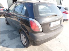 Recambio de cerradura puerta trasera izquierda para kia rio ii (jb) 1.5 crdi referencia OEM IAM   