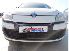 Recambio de paragolpes delantero para renault megane iii hatchback (bz0/1_, b3_) 1.2 tce (bz2b, bz11) referencia OEM IAM   