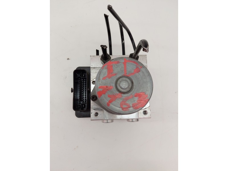 Recambio de abs para hyundai i20 essence referencia OEM IAM 58900C8390  
							
