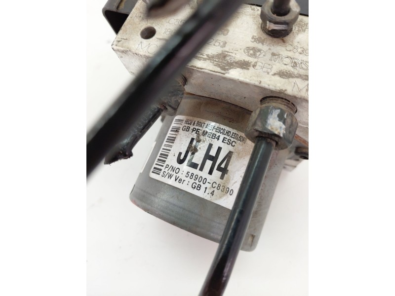 Recambio de abs para hyundai i20 essence referencia OEM IAM 58900C8390  
							
