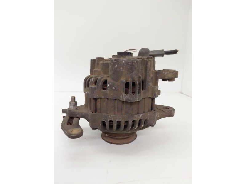 Recambio de alternador para mitsubishi montero classic (v2_w, v6_w, v7_w) 3.2 did (v68w, v78w) referencia OEM IAM  ME203546 