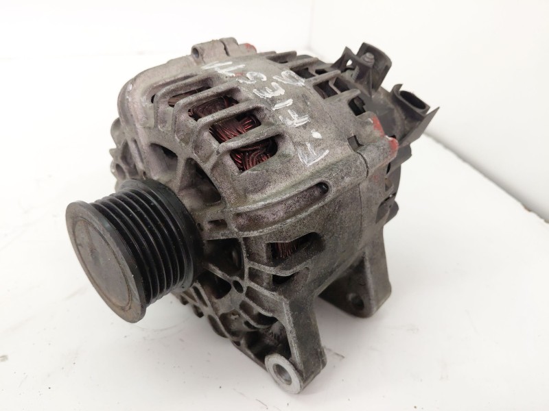 Recambio de alternador para ford fiesta (cb1) 1.6 tdci cat referencia OEM IAM AV6N10300DC 30659389 