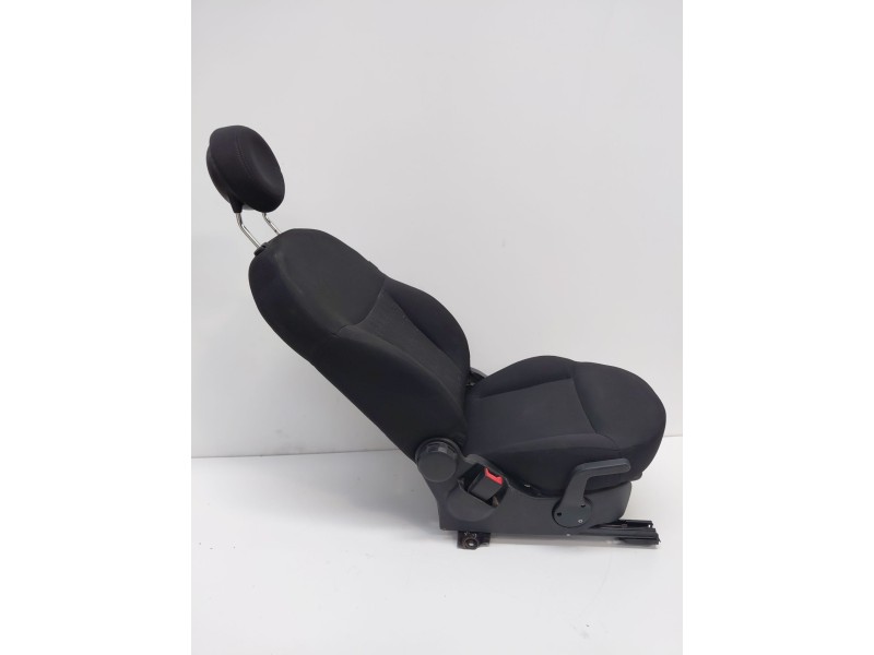 Recambio de asiento delantero izquierdo para fiat 500 312 referencia OEM IAM   
							