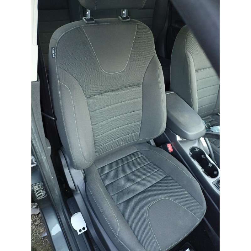 Recambio de asiento delantero derecho para ford kuga (cbs) titanium referencia OEM IAM   