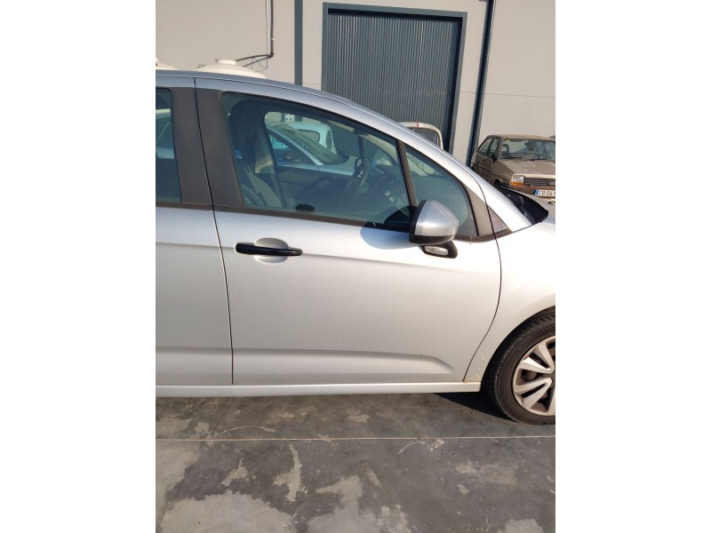 Recambio de puerta delantera derecha para citroën c3 ii (sc_) 1.1 i referencia OEM IAM   