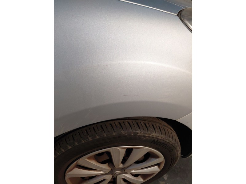 Recambio de aleta delantera derecha para citroën c3 ii (sc_) 1.1 i referencia OEM IAM   
							