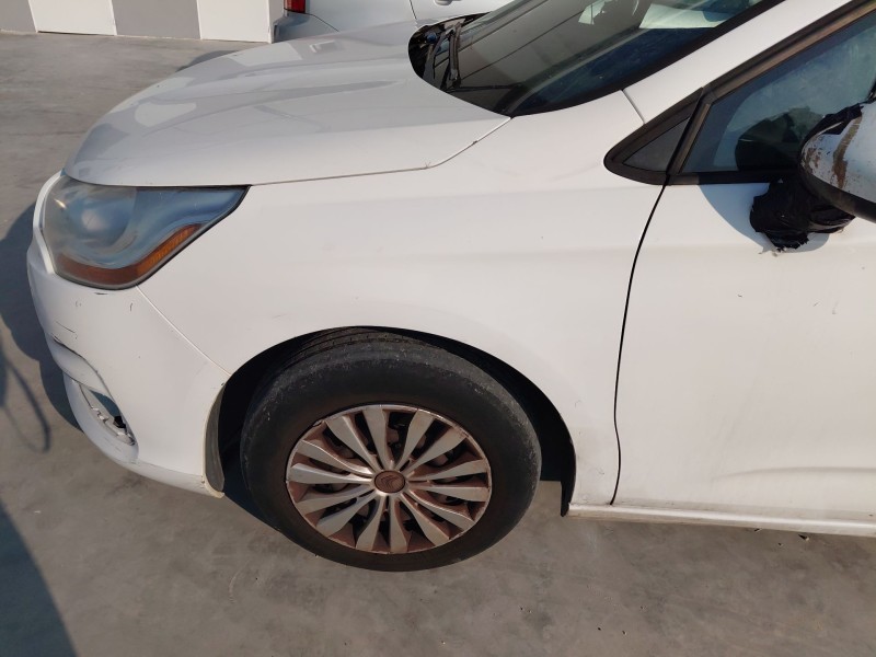 Recambio de aleta delantera izquierda para citroën c4 ii (nc_) 1.6 hdi 90 referencia OEM IAM   