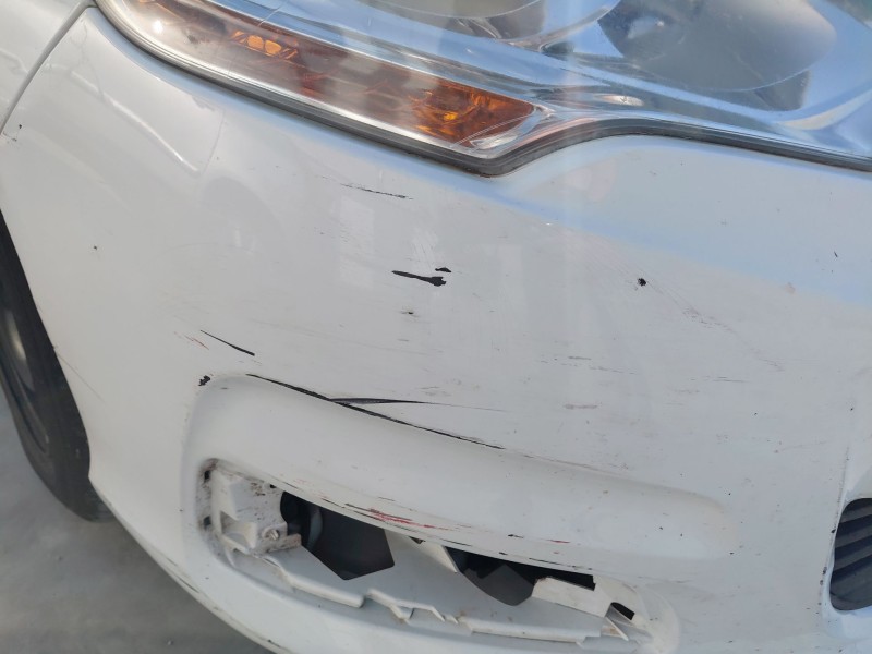 Recambio de paragolpes delantero para citroën c4 ii (nc_) 1.6 hdi 90 referencia OEM IAM   