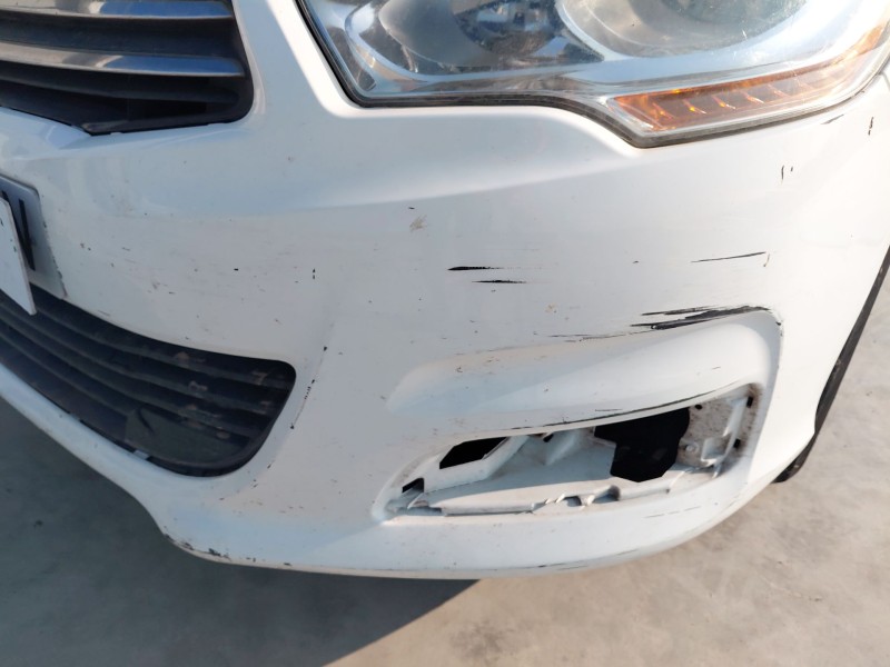 Recambio de paragolpes delantero para citroën c4 ii (nc_) 1.6 hdi 90 referencia OEM IAM   
							